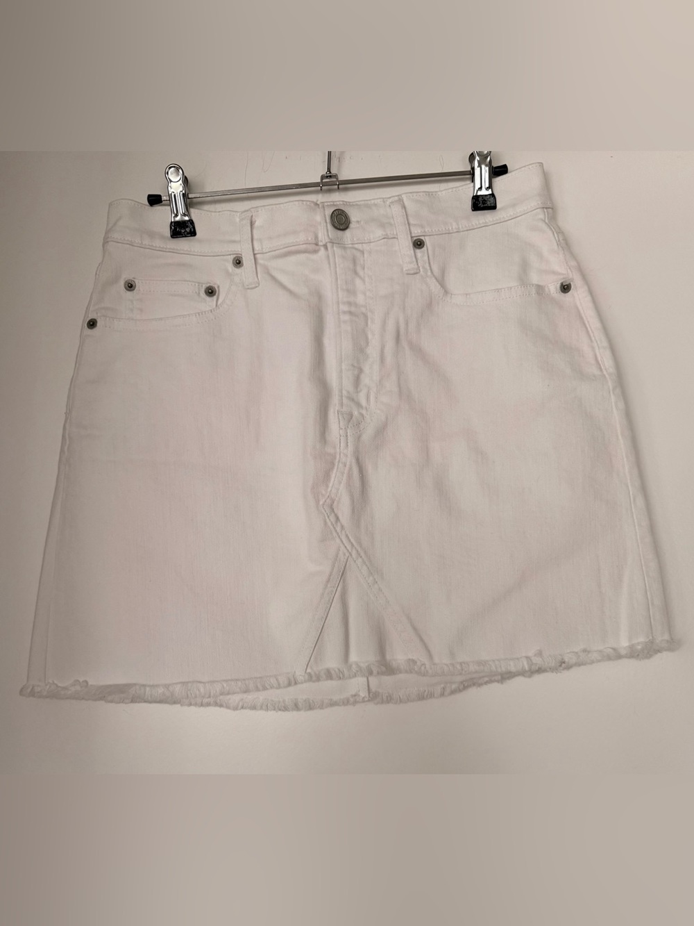 GAP White Denim Jean Skirt - Clean Casual Cut